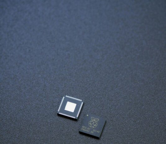 2월 반도체 호조 속 산업생산 1.3% 증가…4개월째 증가세