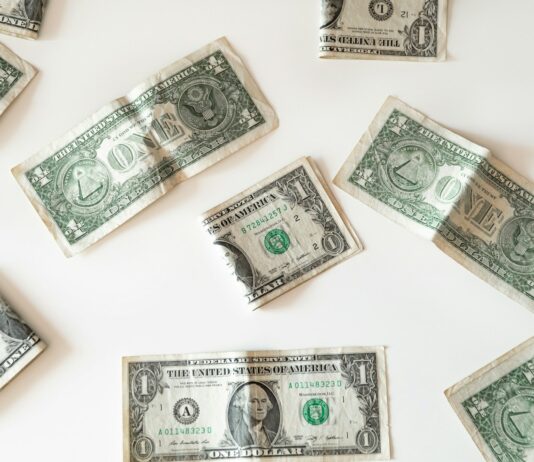 유망 기술창업기업에 해외진출자금 최대 6억 원 지원 1 us dollar bill